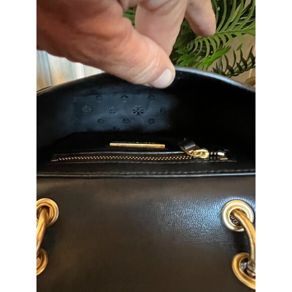 AUTHENTIC TORY BURCH SMALL BLACK QUILTED LEATHER FLEMING HANDBAG - Picture 9 of 9